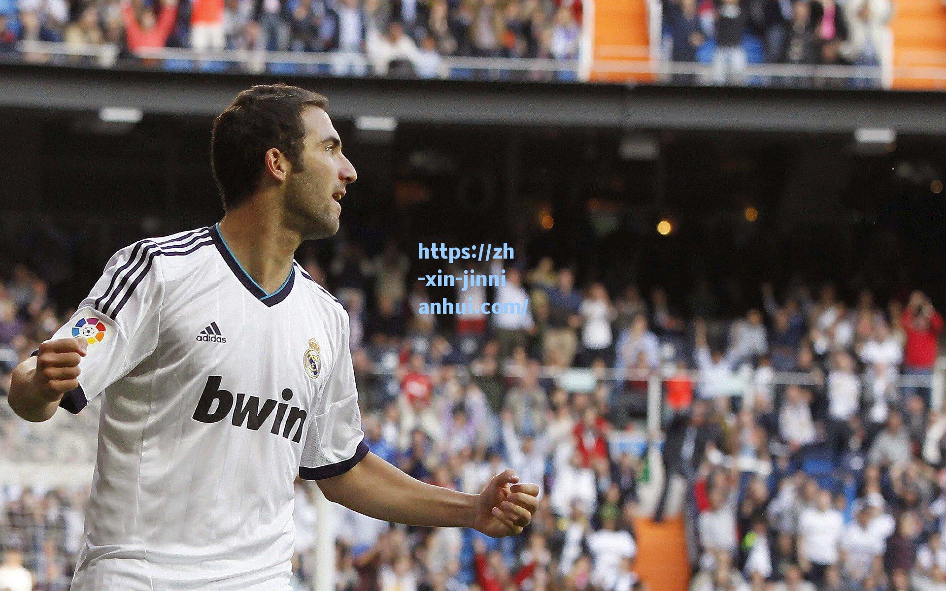 意甲升班马比萨瞄准小西蒙尼,那不勒斯锋线重组或成转会导火索