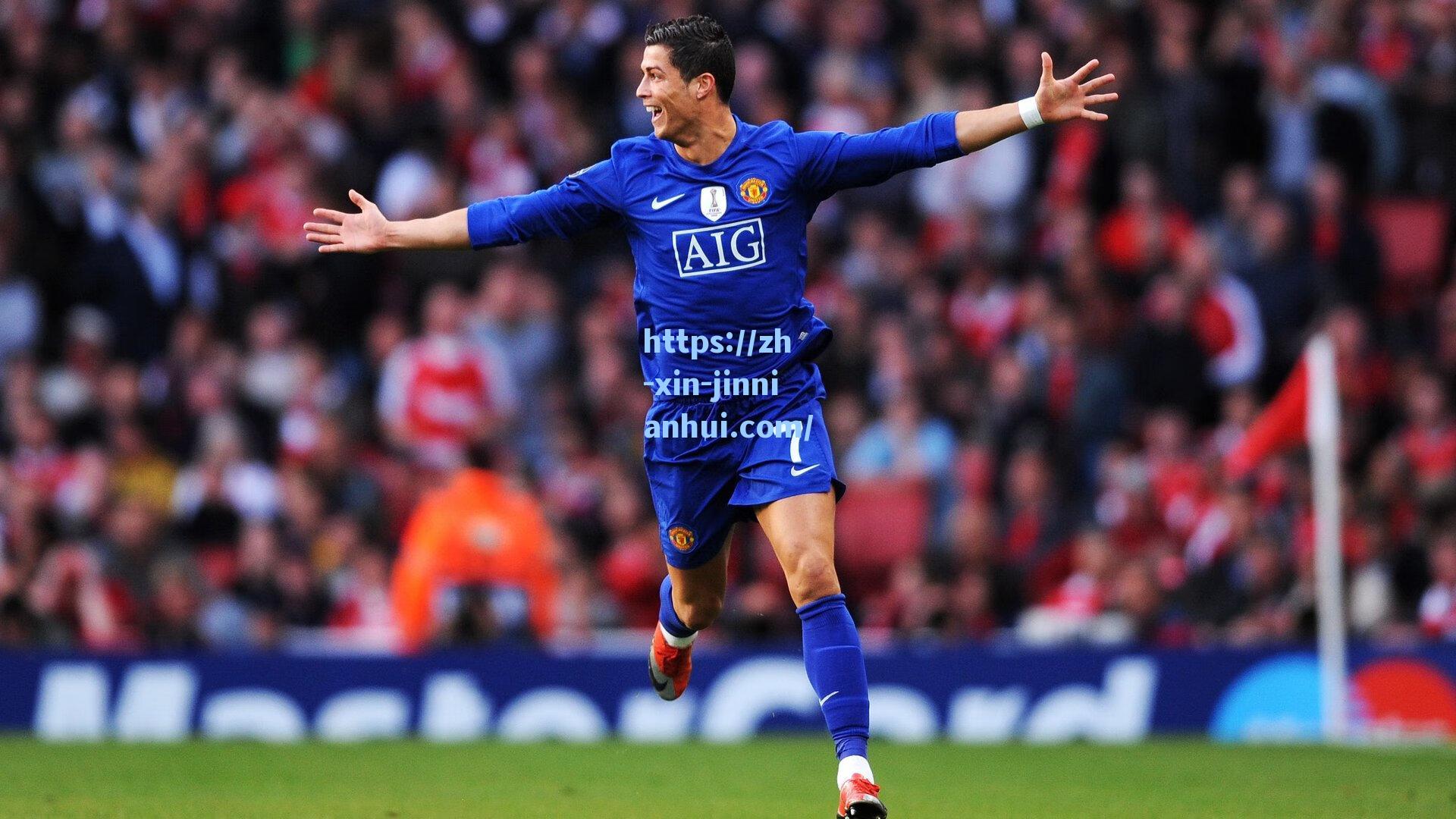 记者盛赞徐嘉敏，河南生涯坎坷未言弃，一战成名夜闪耀中超