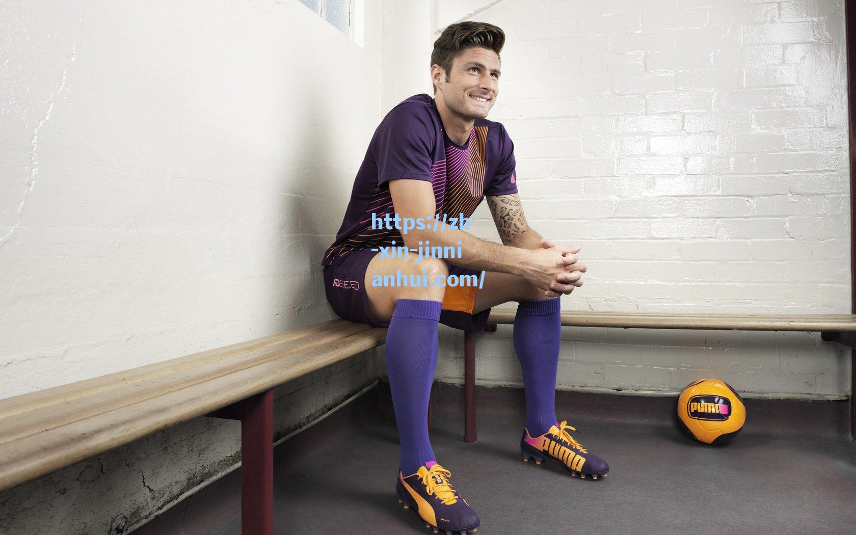 英超名哨马德利或执哨上海滩德比,中超联赛国际化裁判布局引热议